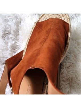 Banana Republic Espadrille Wedge Sandles